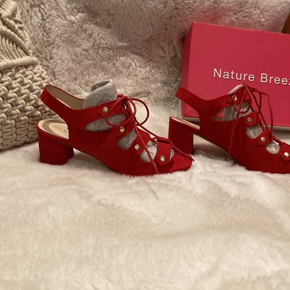 Faux suede lace up chunky sling backs. Size 9. - Picture 2 of 10